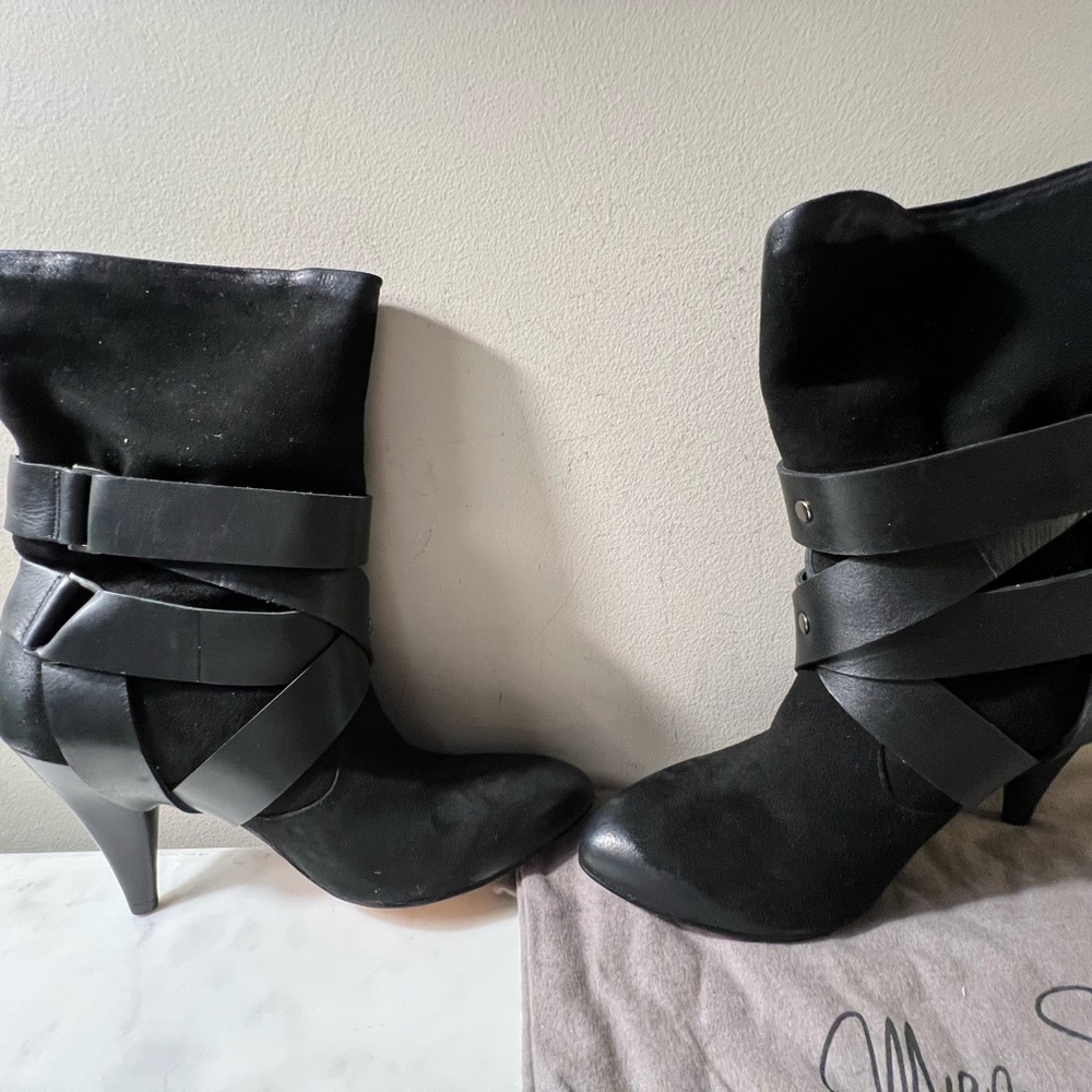 MEA SHADOW-Cassandra-Black Suede & Leather Harness Boots Bootie-SZ 6-NEW